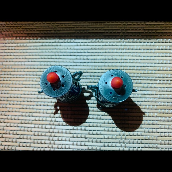 Vintage Cobalt Blue Glass Silver Dragon Shakers Occupied Japan - Picture 12 of 16